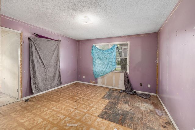 3007 Michoacan DR, Del Valle, TX 78617