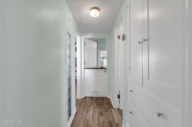 1717 W CLARENDON Avenue, Phoenix, AZ 85015