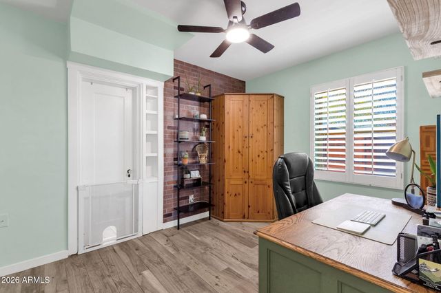 1717 W CLARENDON Avenue, Phoenix, AZ 85015