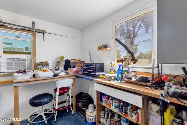 1717 W CLARENDON Avenue, Phoenix, AZ 85015