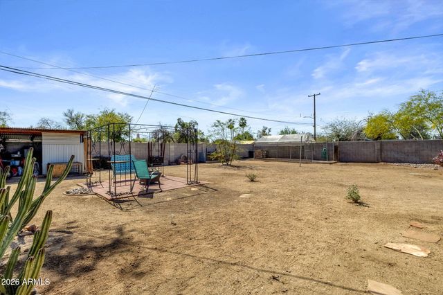 1717 W CLARENDON Avenue, Phoenix, AZ 85015