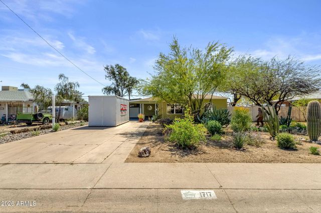 1717 W CLARENDON Avenue, Phoenix, AZ 85015