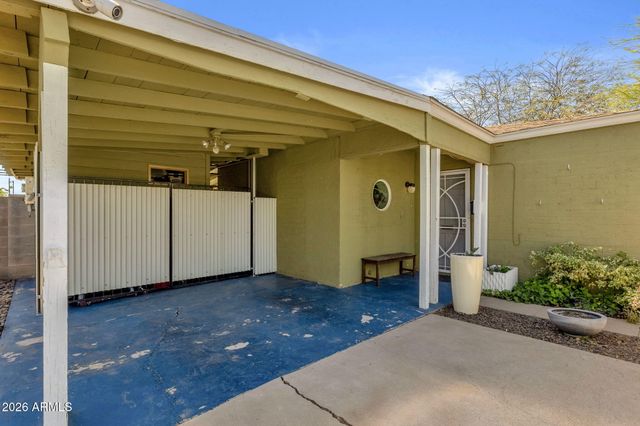 1717 W CLARENDON Avenue, Phoenix, AZ 85015