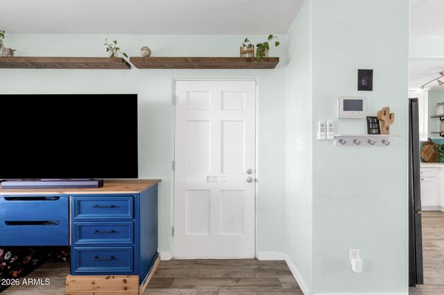 1717 W CLARENDON Avenue, Phoenix, AZ 85015