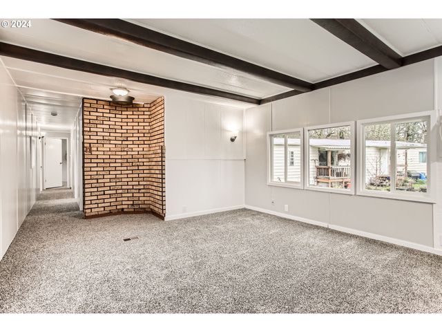 26052 Se EAGLE CREEK Rd 12, Eagle Creek, OR 97022