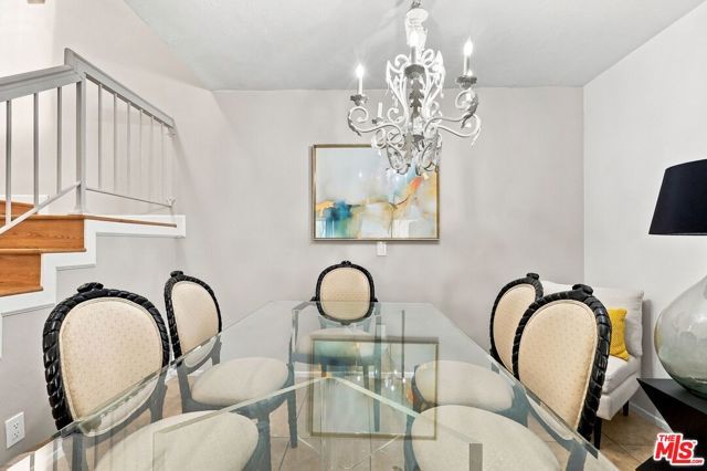 8728 Dartford Place, Inglewood, CA 90305