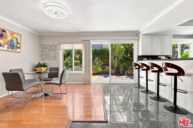 8728 Dartford Place, Inglewood, CA 90305