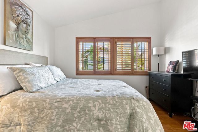 8728 Dartford Place, Inglewood, CA 90305