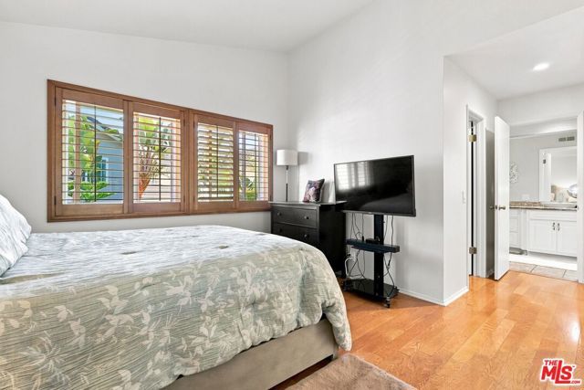 8728 Dartford Place, Inglewood, CA 90305