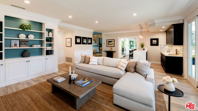 29402 Deerview Court, Agoura Hills, CA 91301
