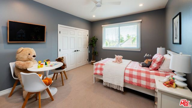 29402 Deerview Court, Agoura Hills, CA 91301