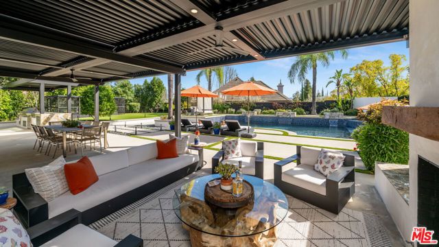 29402 Deerview Court, Agoura Hills, CA 91301