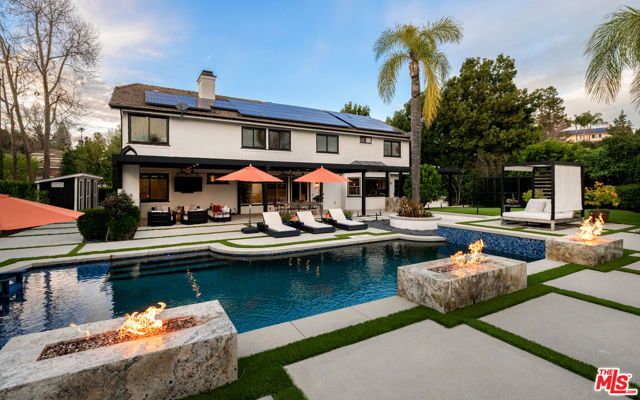 29402 Deerview Court, Agoura Hills, CA 91301