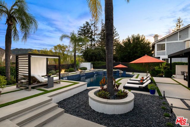 29402 Deerview Court, Agoura Hills, CA 91301