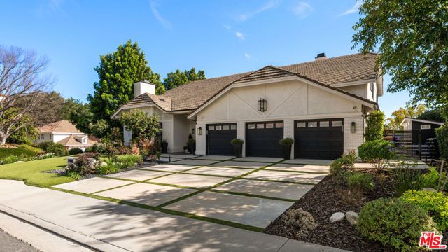 29402 Deerview Court, Agoura Hills, CA 91301