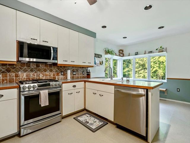 1149 Hill Road, Fairfield, VT 05455
