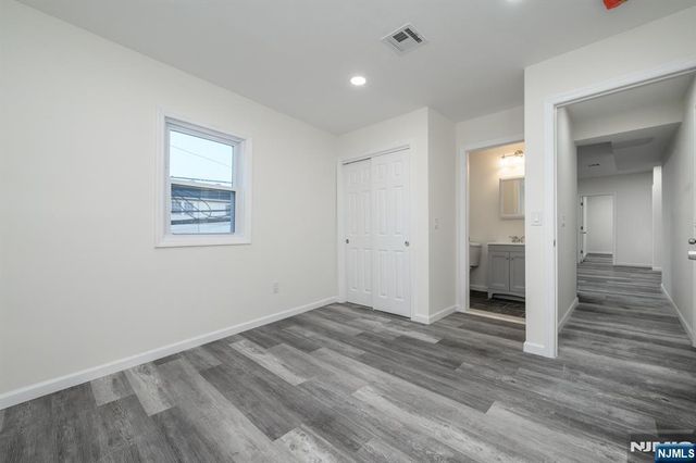 287 Orange Street 2, Newark, NJ 07103