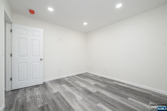 287 Orange Street 2, Newark, NJ 07103