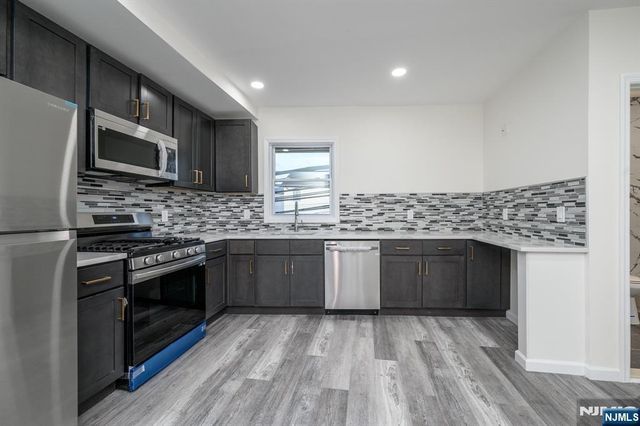 287 Orange Street 2, Newark, NJ 07103