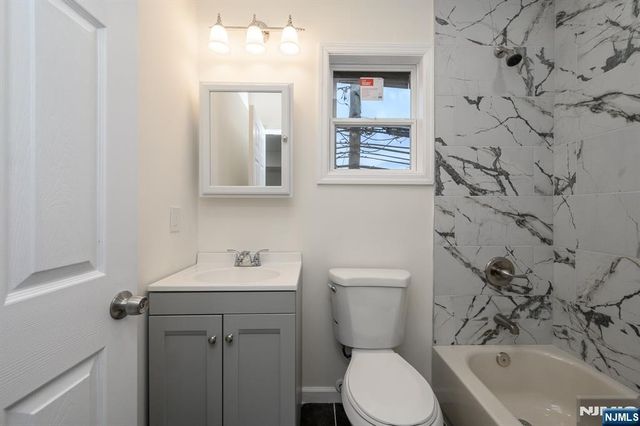 287 Orange Street 2, Newark, NJ 07103