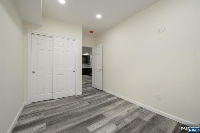 287 Orange Street 2, Newark, NJ 07103