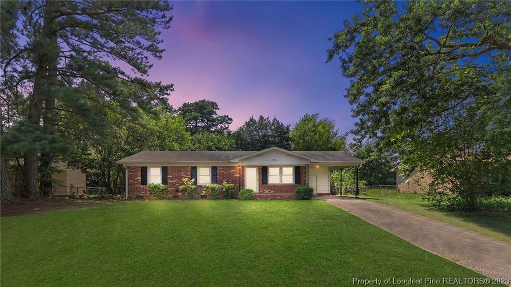 1726 Berriedale Drive, Fayetteville, NC 28304 — exterior