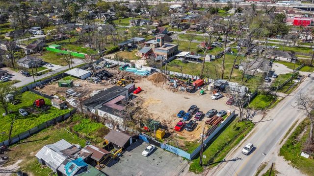 4106 Laura Koppe Rd, Houston, TX 77093
