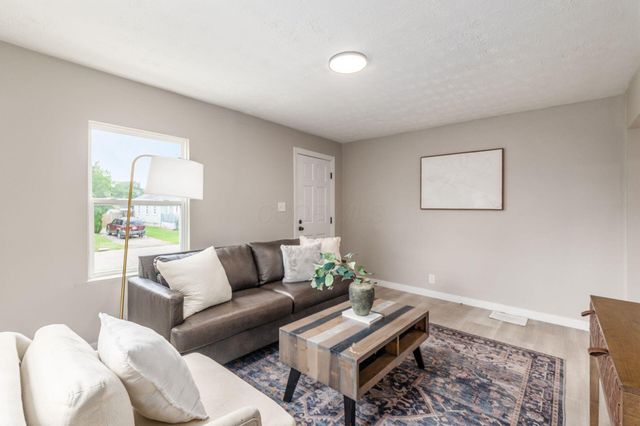 3080 E 13th Avenue, Columbus, OH 43219