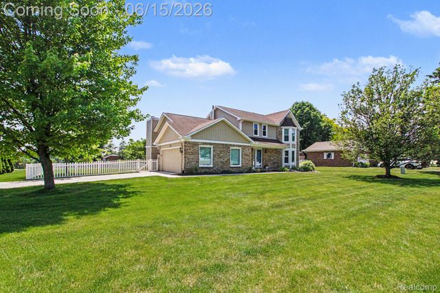 6433 Woodcrest Ridge, Independence Charter Township, MI 48346