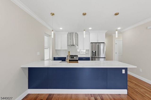 438 S 10Th St, Newark City, NJ 07103
