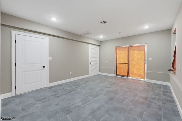 438 S 10Th St, Newark City, NJ 07103