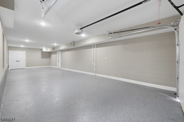 438 S 10Th St, Newark City, NJ 07103