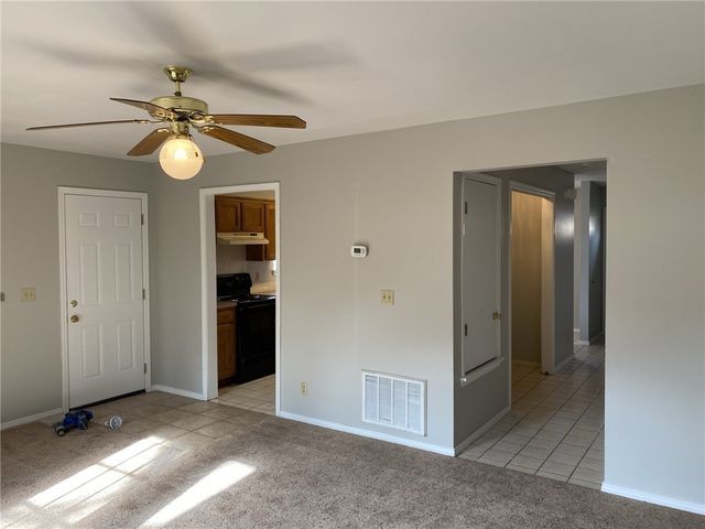 503 Camellia Drive B, Bentonville, AR 72712