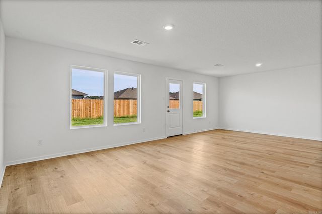 109 King Ranch Drive, Beebe, AR 72012