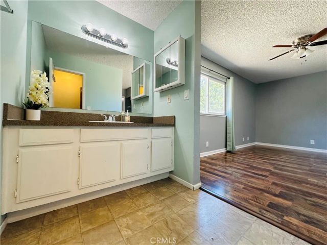44419 Watford Ave, Lancaster, CA 93535