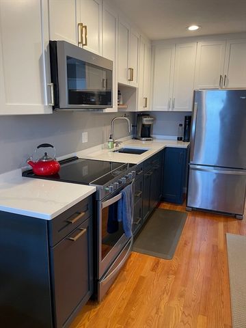160 Cottage 402, Boston, MA 02128