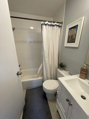 160 Cottage 402, Boston, MA 02128