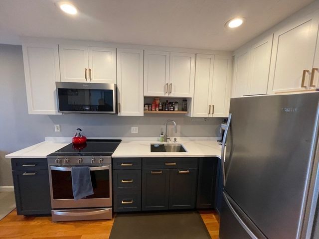 160 Cottage 402, Boston, MA 02128