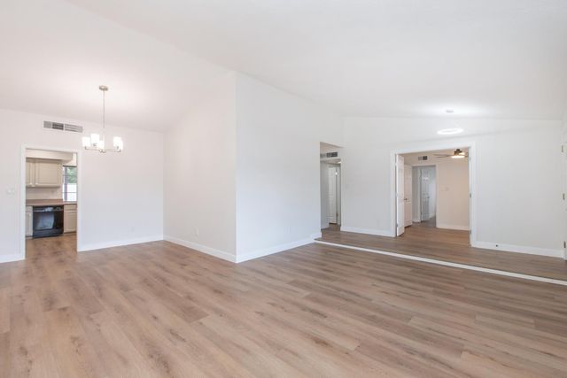 2607 E Larkspur Drive, Phoenix, AZ 85032