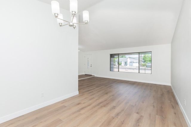 2607 E Larkspur Drive, Phoenix, AZ 85032