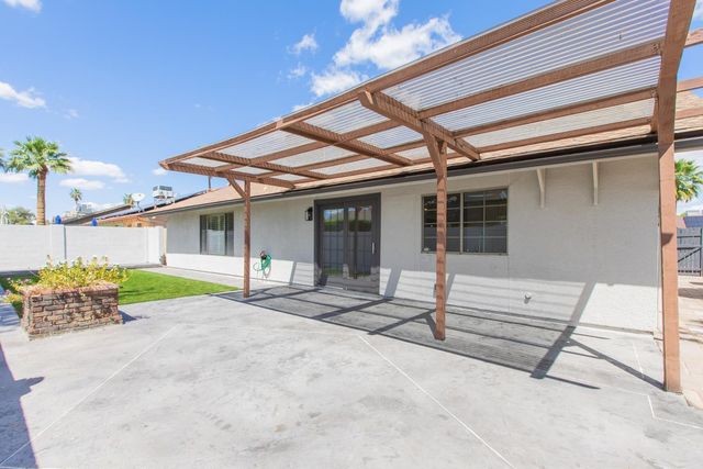 2607 E Larkspur Drive, Phoenix, AZ 85032