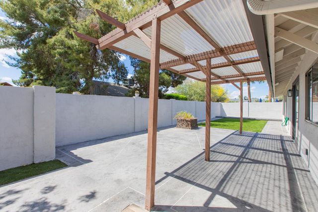 2607 E Larkspur Drive, Phoenix, AZ 85032