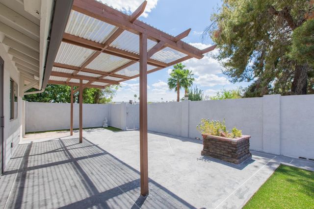 2607 E Larkspur Drive, Phoenix, AZ 85032