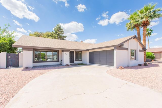 2607 E Larkspur Drive, Phoenix, AZ 85032