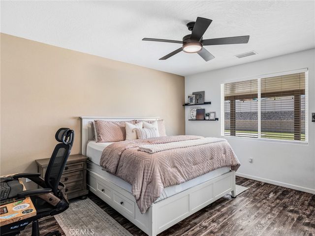 16917 Mora Court, Hesperia, CA 92345