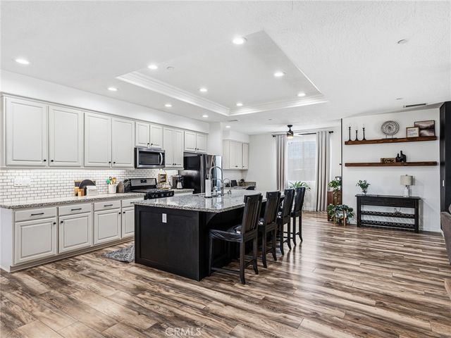 16917 Mora Court, Hesperia, CA 92345