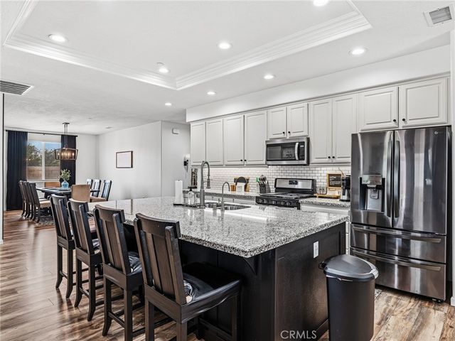 16917 Mora Court, Hesperia, CA 92345