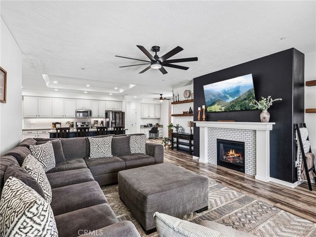 16917 Mora Court, Hesperia, CA 92345