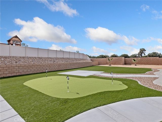 16917 Mora Court, Hesperia, CA 92345