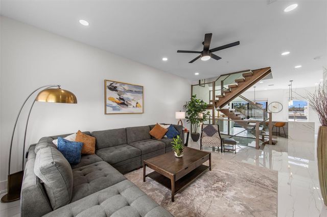 2187 MAIN STREET, Sarasota, FL 34237